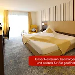 Hotel Lobinger Parkhotel & Restaurant 4*