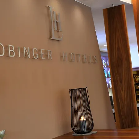 Lobinger Parkhotel & Restaurant 4*
