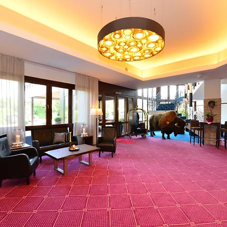 Lobinger Parkhotel & Restaurant 4*