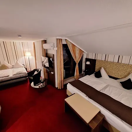 Lobinger-parkhotel Szálloda