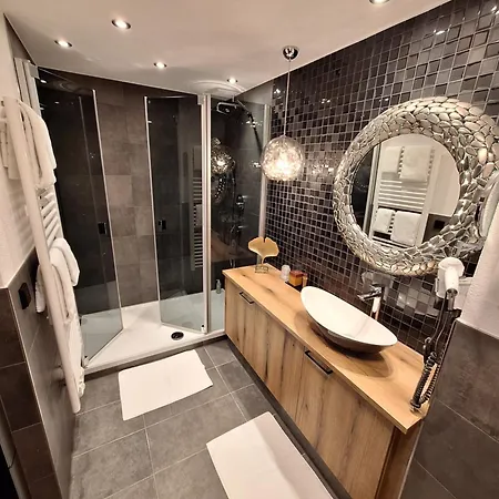 Lobinger Parkhotel & Restaurant 4*