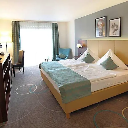 Lobinger Parkhotel & Restaurant 4* Giengen an der Brenz