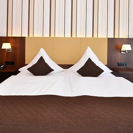Hotel Lobinger-parkhotel Giengen an der Brenz