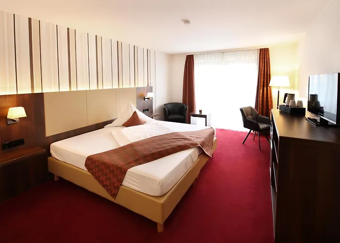 Hotell Lobinger-parkhotel 4*